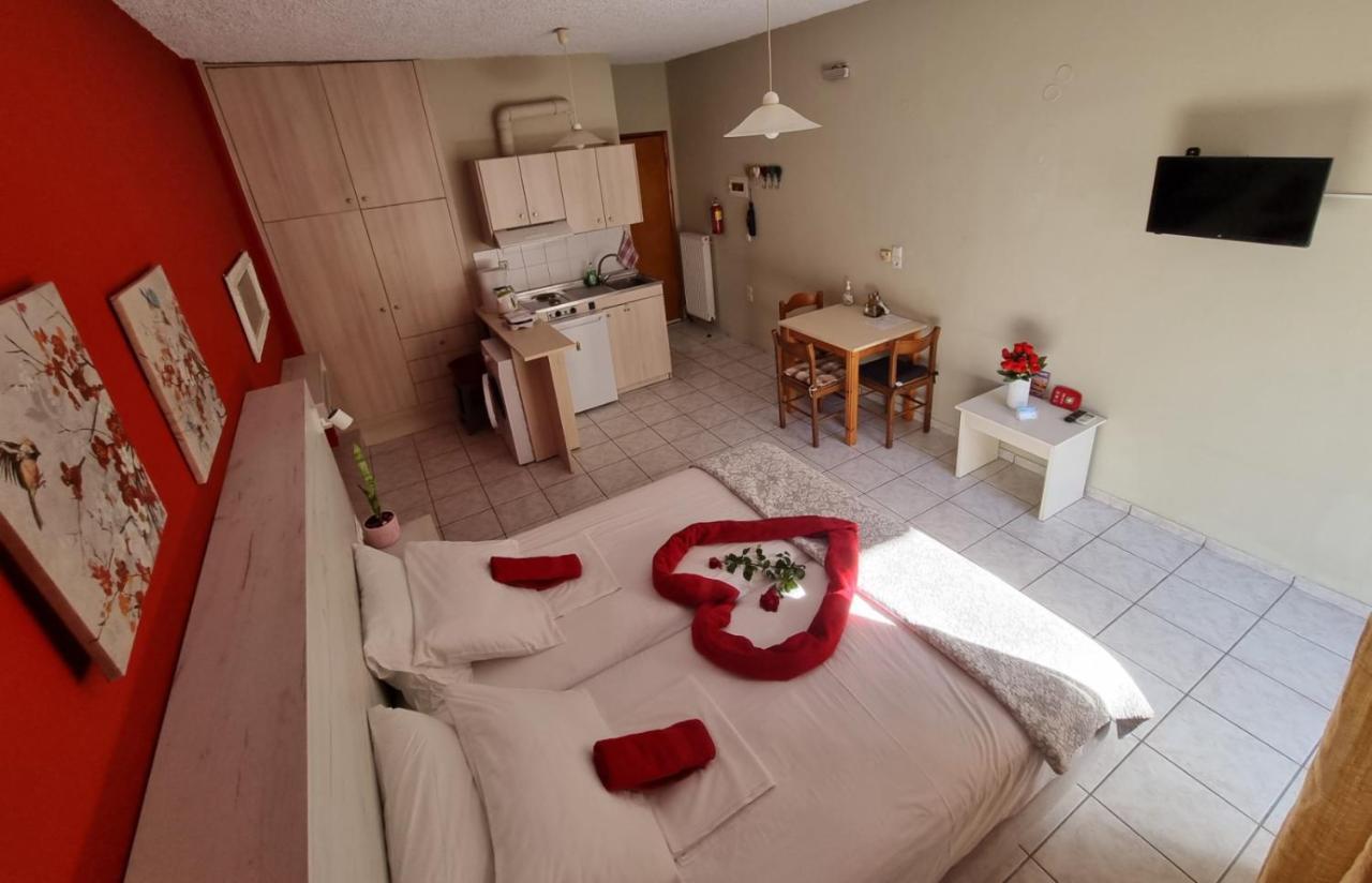 Steps From The Beach Aprt La Canea Exterior foto